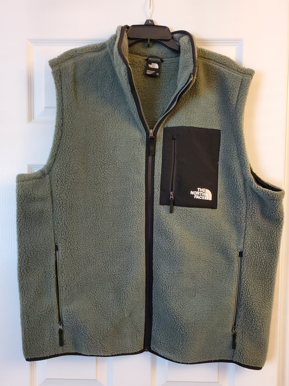 The North Face Men’s Green Sherpa Fleece Vest XXL